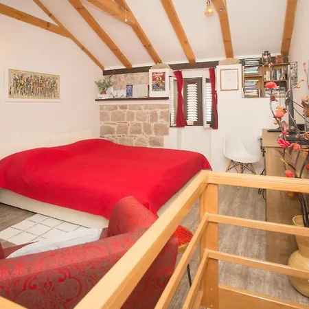 公寓 Natalia Old Town *