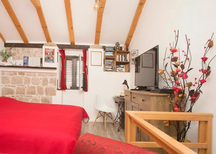 Natalia Old Town Appartamento *